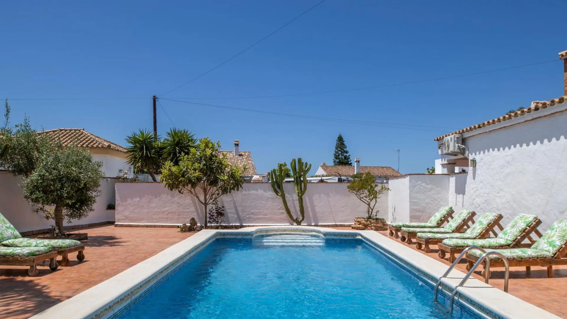 Apartment Apartamento Villa Mayo B Conil De La Frontera Spain